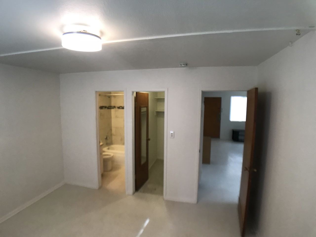 703 W Northern Ave - Photo 3 of 6