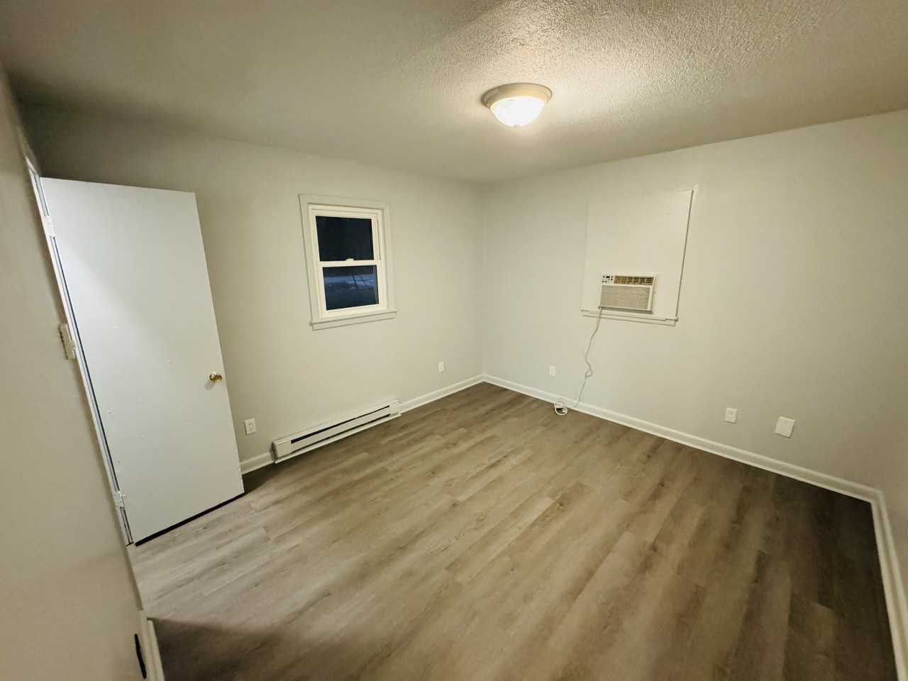 2512 Rockwood Dr - Photo 6 of 21