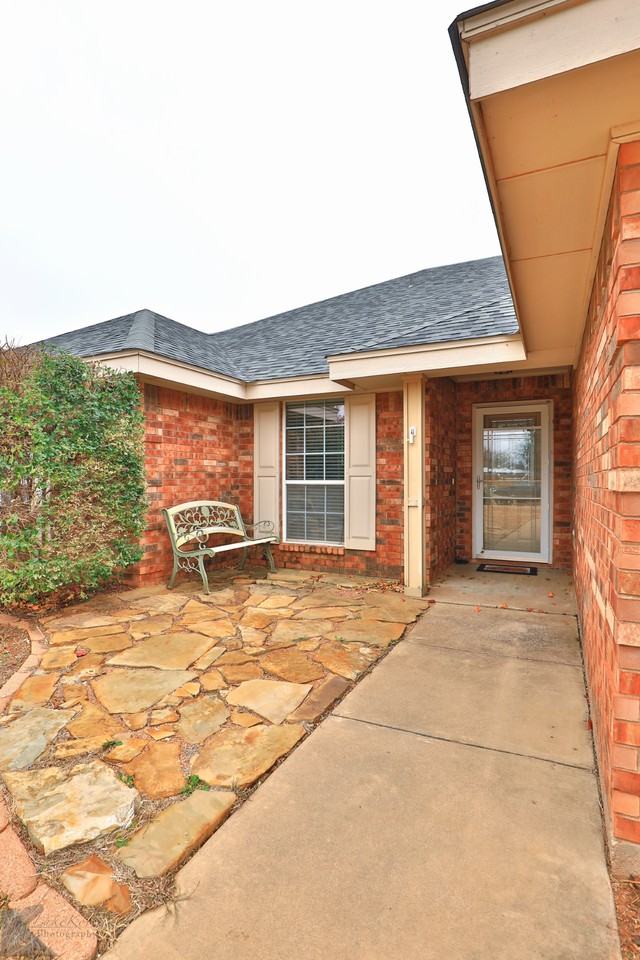 7125 Sable Cir - Photo 4 of 43