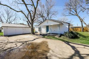 featured image of 1920 E Stone Rd