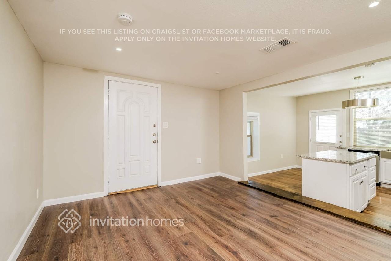 1920 E Stone Rd - Photo 2 of 15
