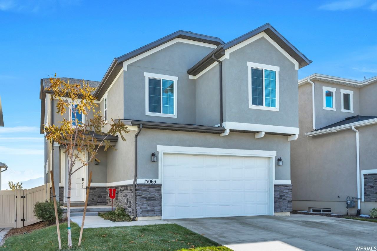 15063 S Ronaldo Ln - Photo 3 of 24