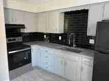 Cornell Ave #118B - Photo 1 of 1