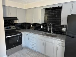 featured image of Cornell Ave #118B