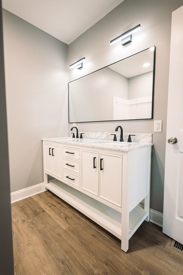 723 Highland Ave Se - Photo 2 of 5