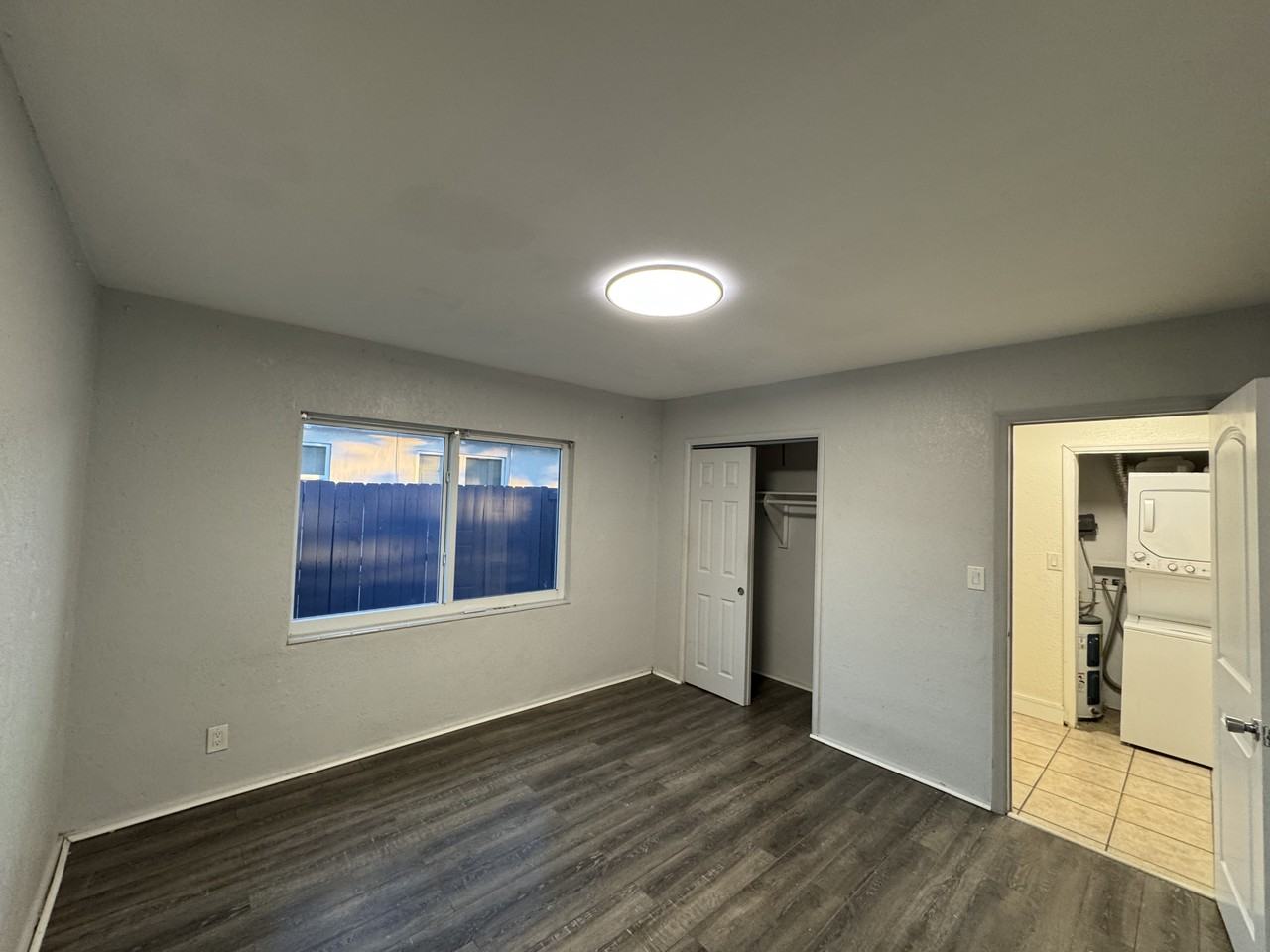 140 Ne 19th Ave - Photo 3 of 31
