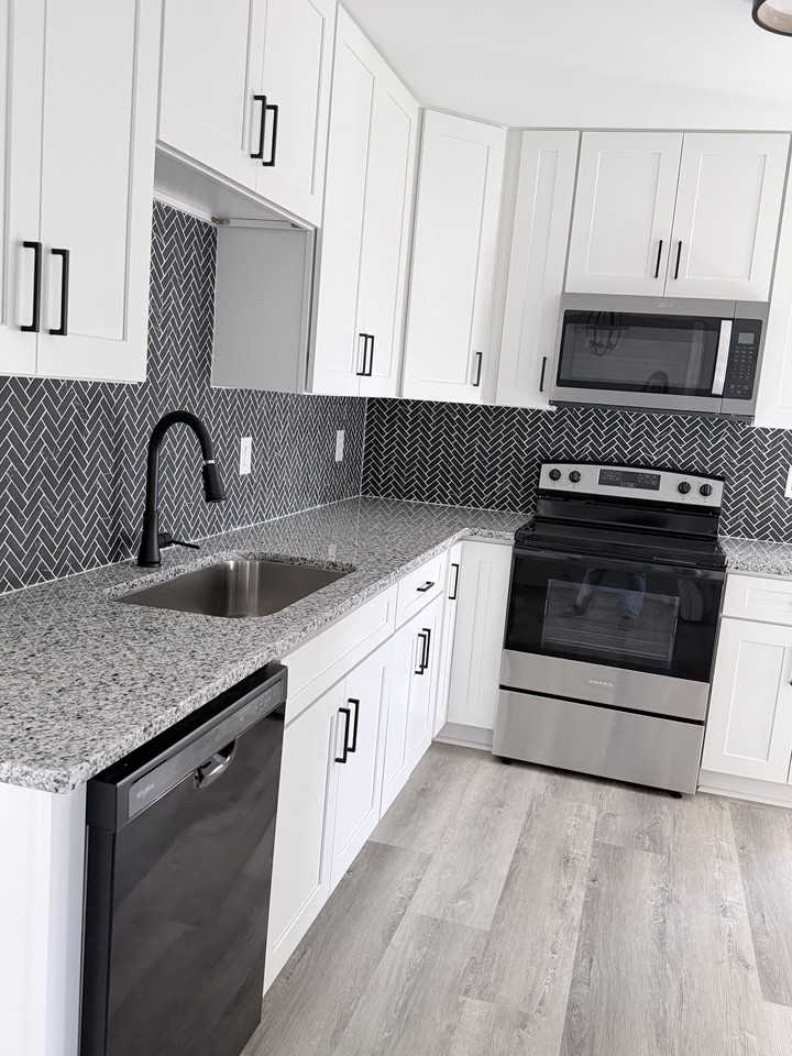 2018 36th Ave Ne