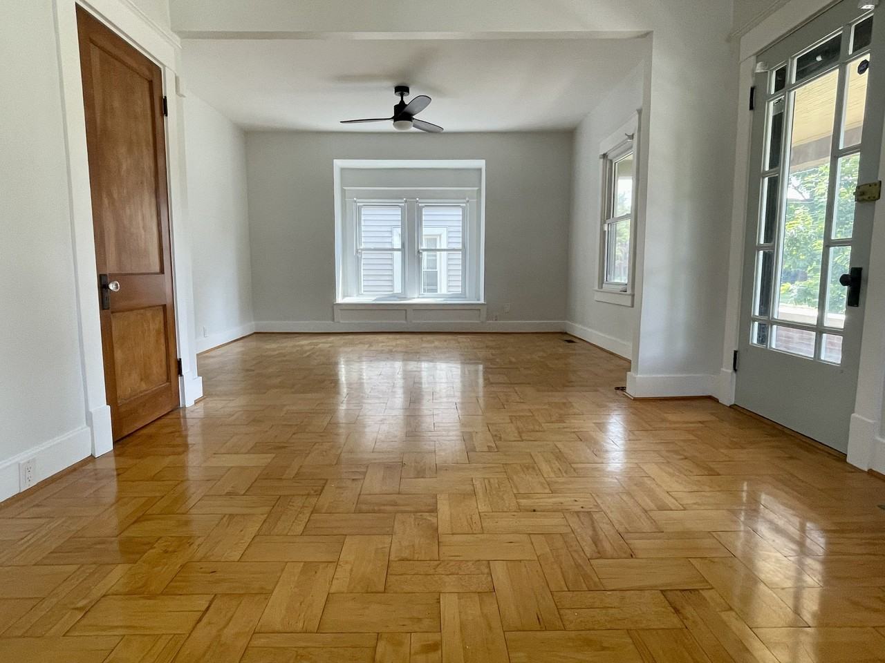 1667 Richmond Dr - Photo 2 of 18