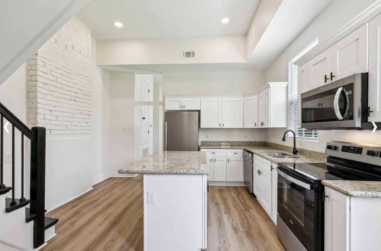 2024 Bienville St - Photo 2 of 6