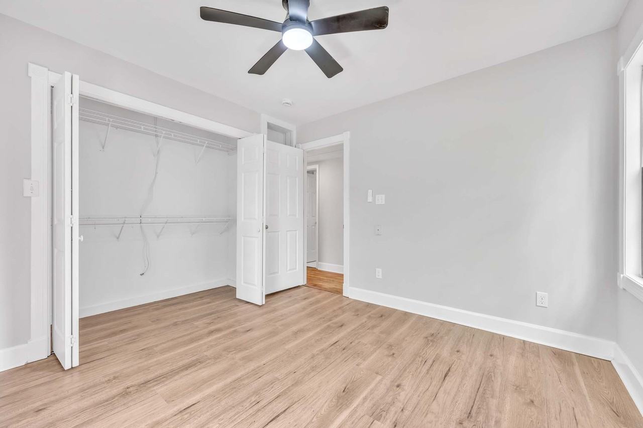 3027 Cora Ave - Photo 3 of 27