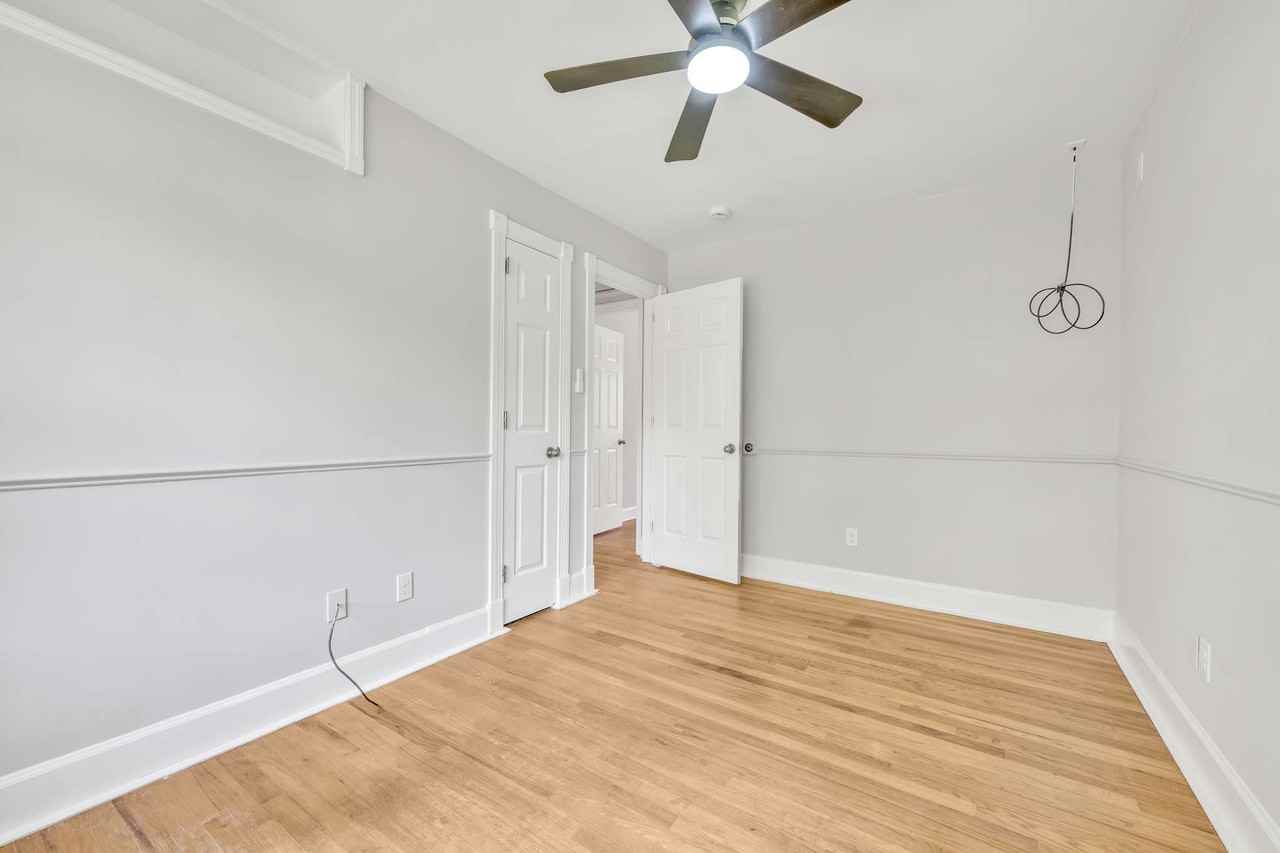 3027 Cora Ave - Photo 4 of 27