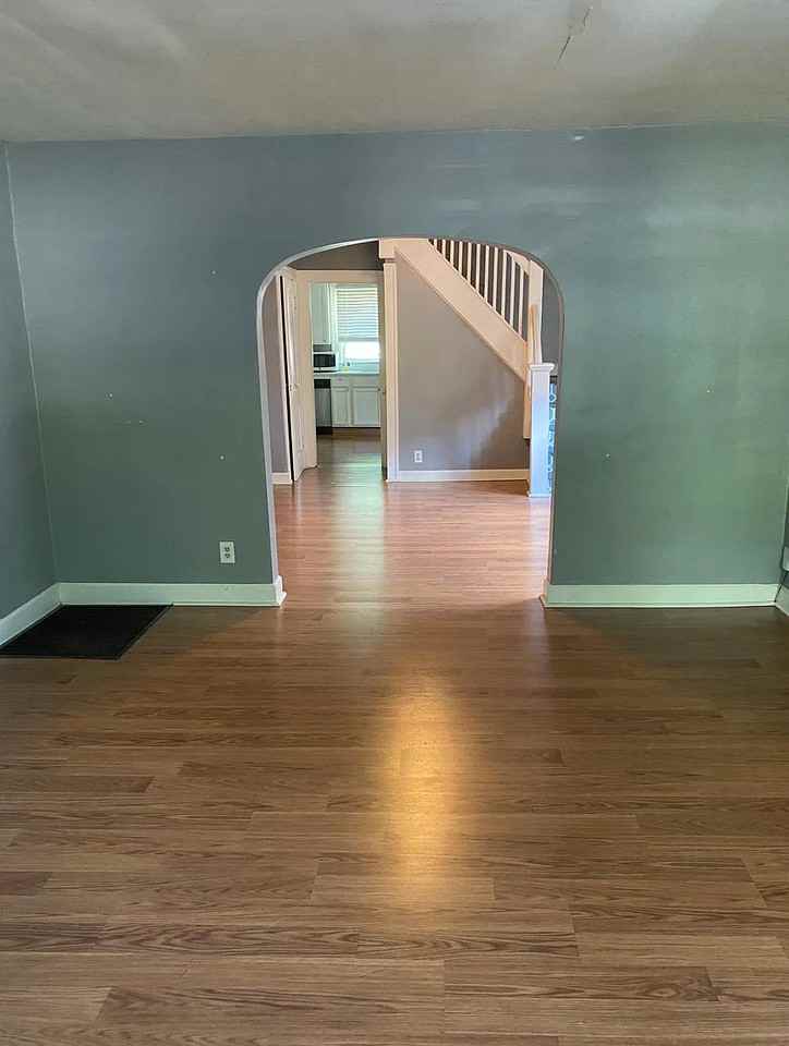 5248 N College Ave - Photo 3 of 11