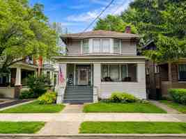 featured image of 306 N Front St #3