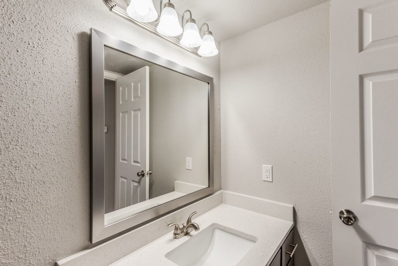 600 El Dorado Blvd #HVN - Photo 6 of 8