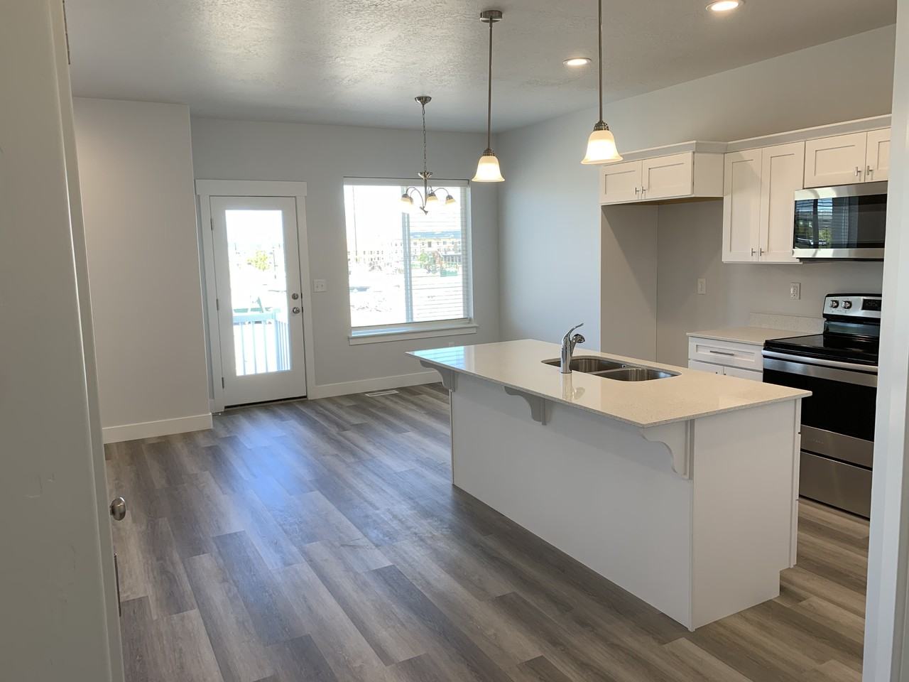 13091 S Hendry Ln - Photo 5 of 21