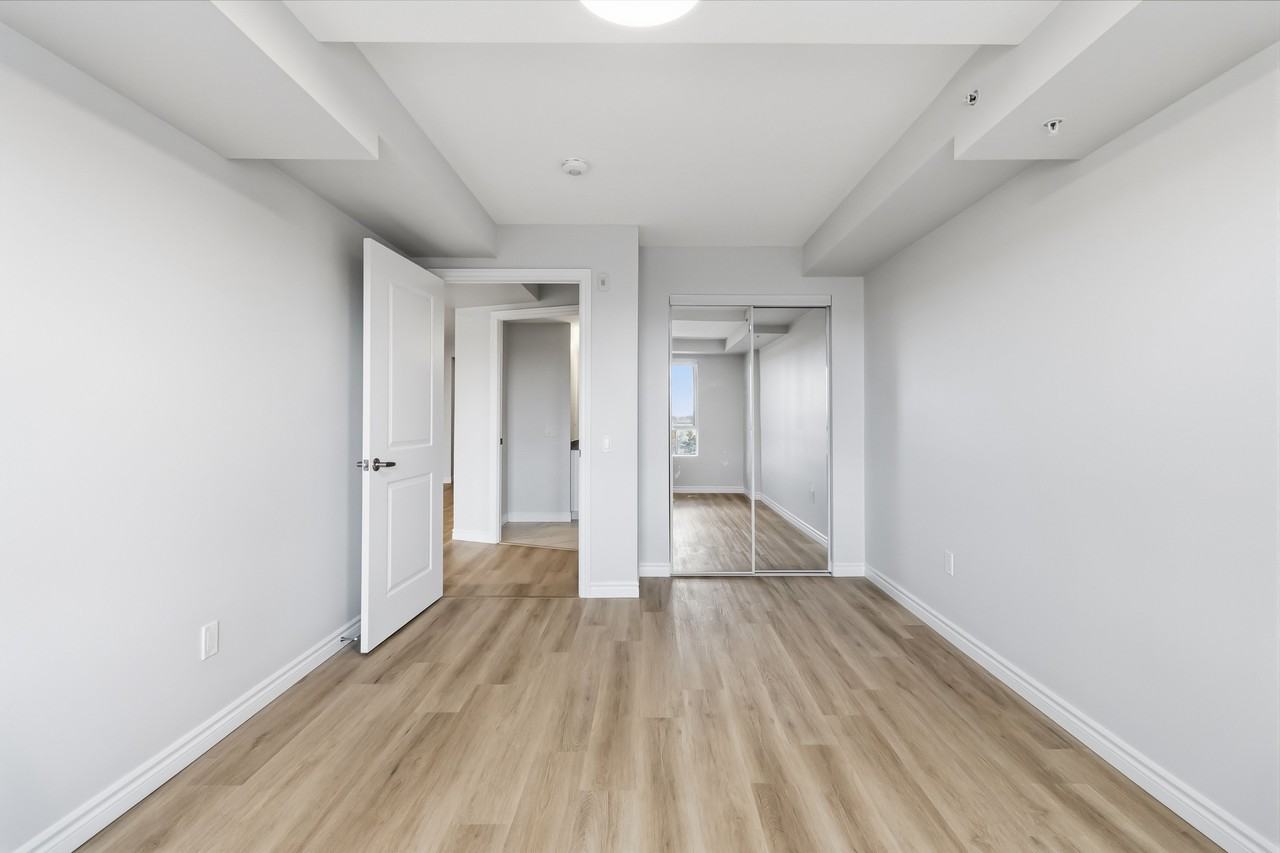 The Watson Residences - Photo 7 of 50