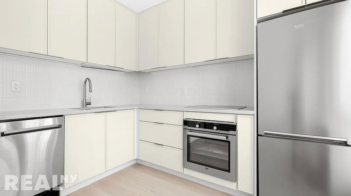 Lawrence St #1501 - Photo 4 of 12