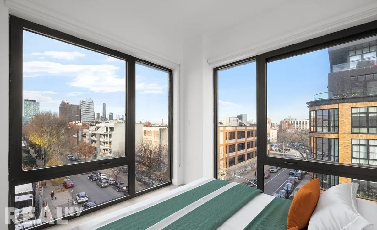 Grand Ave #405 - Photo 5 of 8