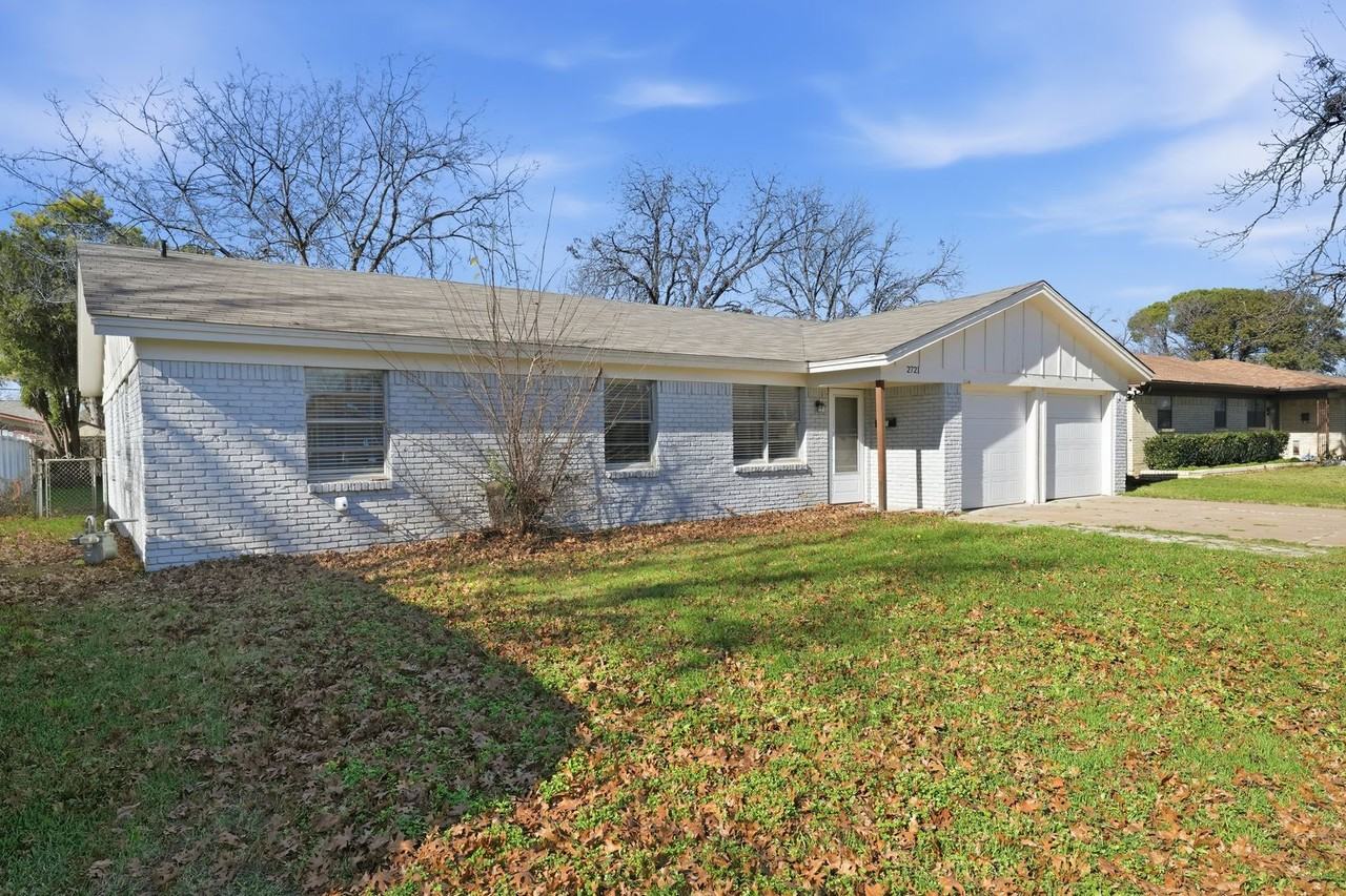 2721 Ash Park Dr - Photo 2 of 35