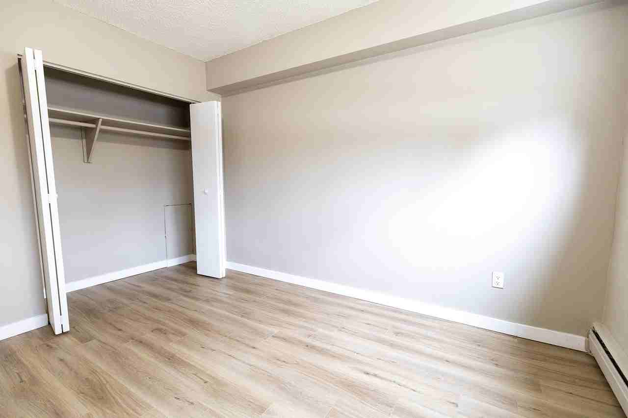Lincoln Terrace - Photo 7 of 17