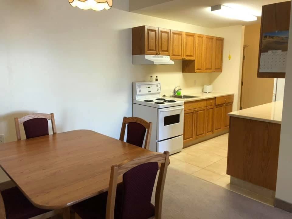 Capri Apartments Ponoka - Photo 5 of 10
