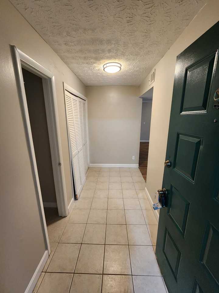 9400 Roberts Dr #1 - Photo 3 of 22