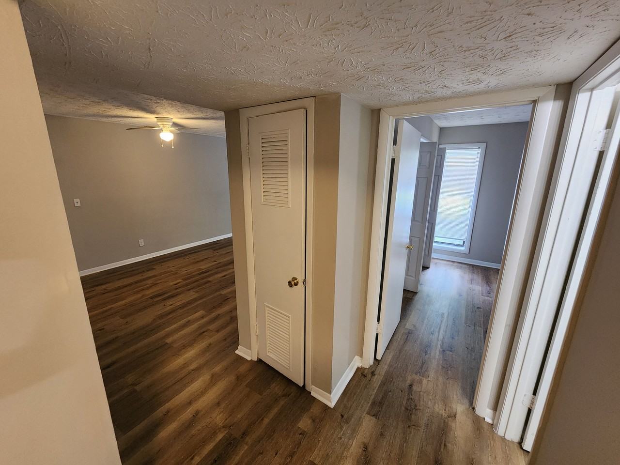 9400 Roberts Dr #1 - Photo 4 of 22