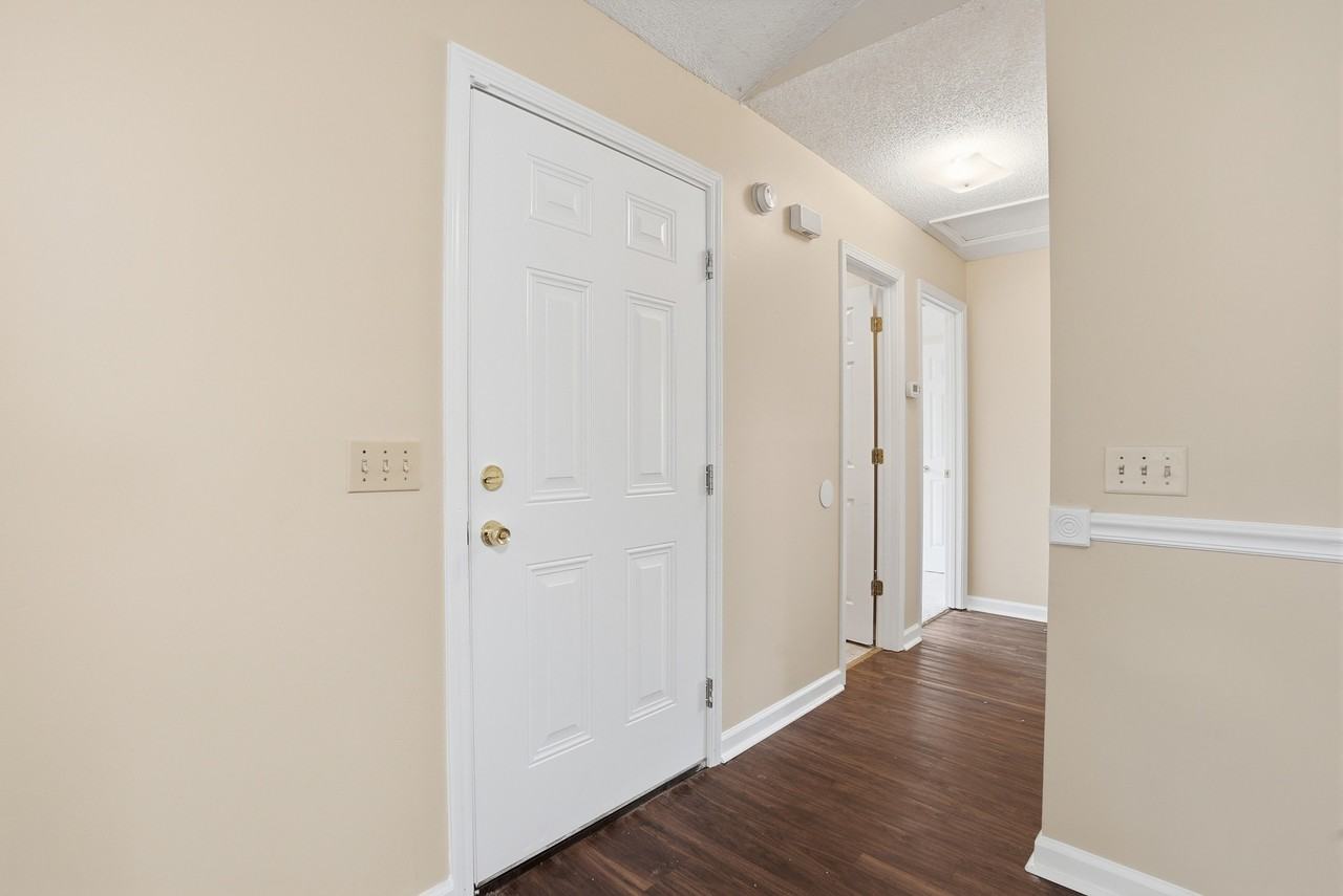 189 W Kenny Dr #1 - Photo 4 of 39