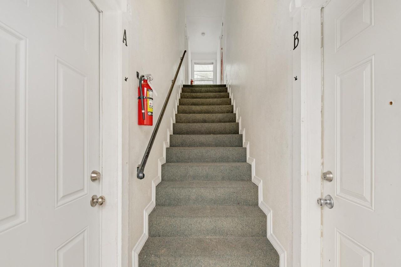 1516 Broadmoor Drive - Photo 2 of 10