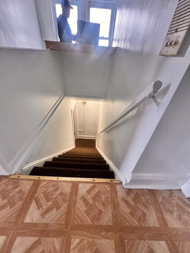 4833 Belair Rd - Photo 3 of 12