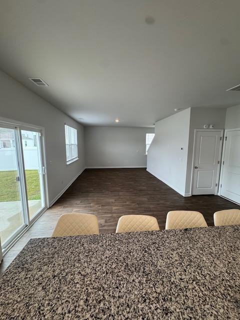 204 Wild Strawberry Ln - Photo 4 of 11