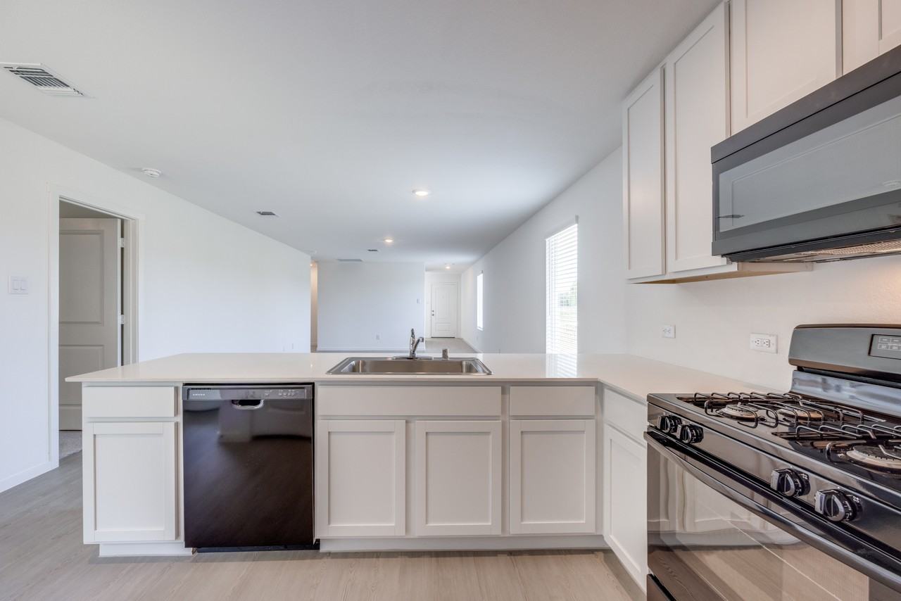 1301 Salton Ln #1 - Photo 5 of 12