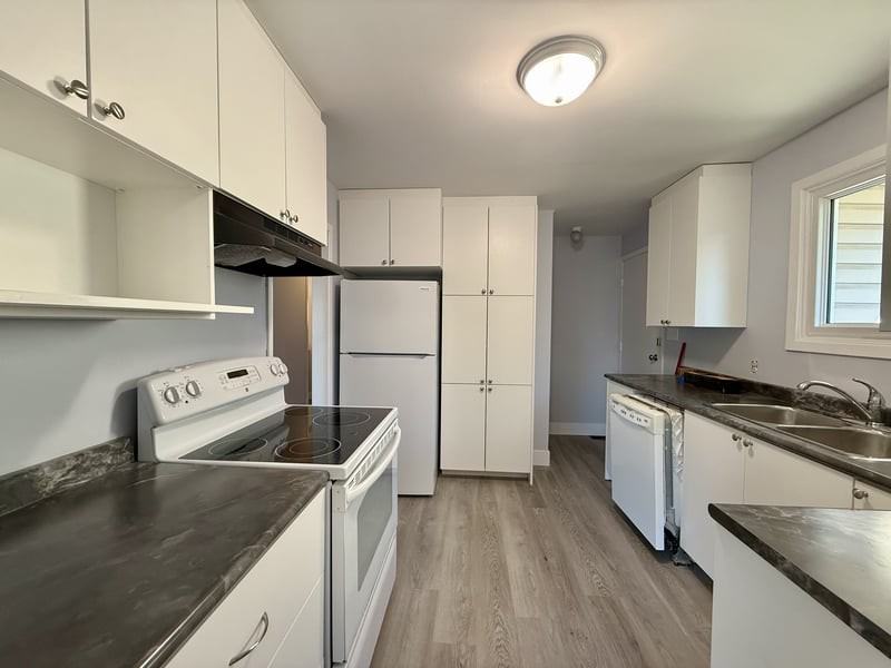 1259 Marenger Street Unit A - Photo 6 of 14