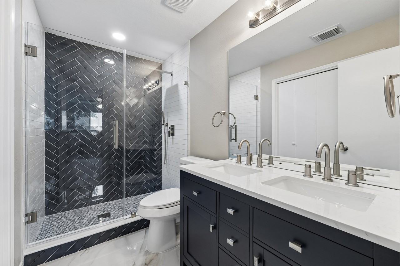 16807 Forthloch Ct #1 - Photo 6 of 21