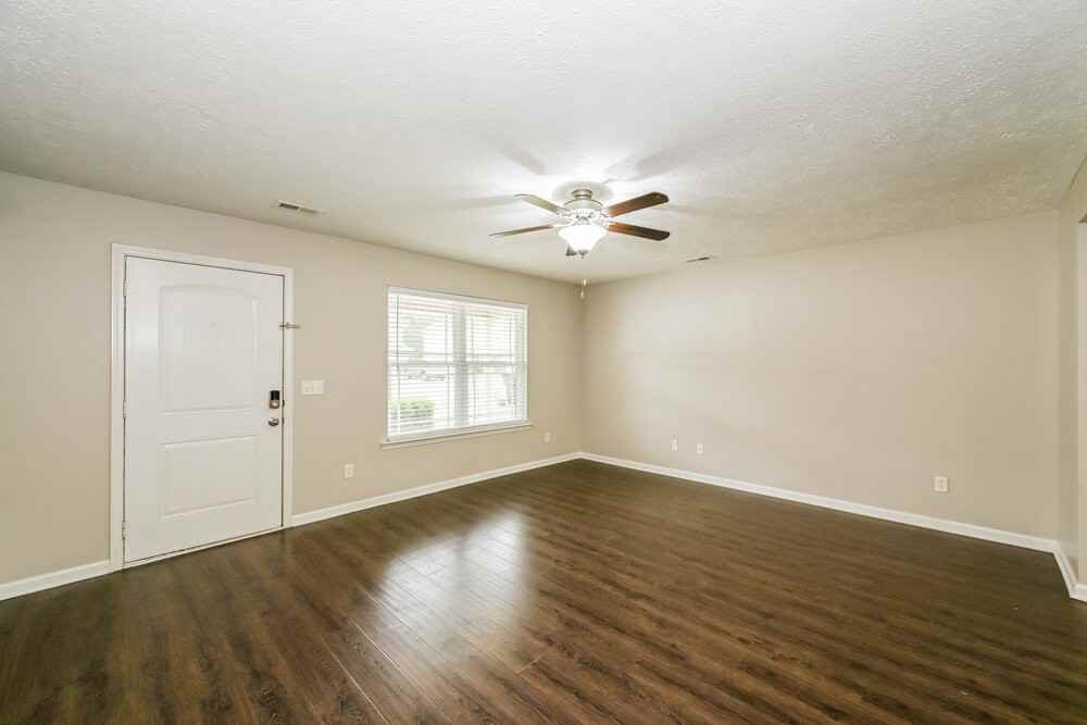 2919 Painted Pony Dr - Photo 5 of 17