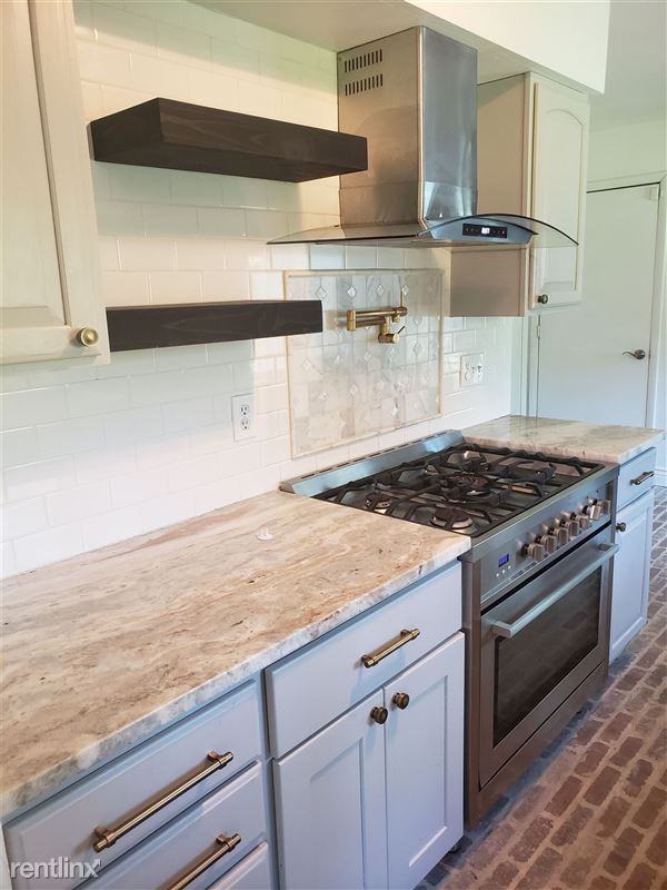 2884 Hawks Rd #1 - Photo 4 of 19