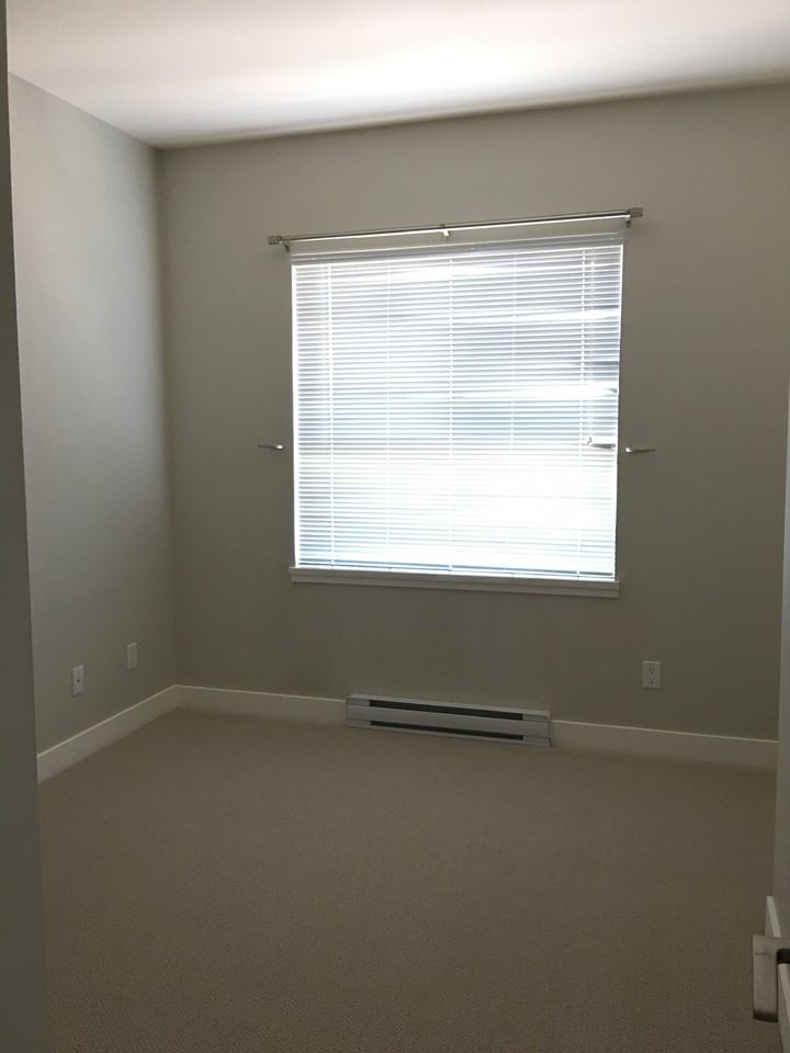 3090 Gladwin Rd - Photo 5 of 18