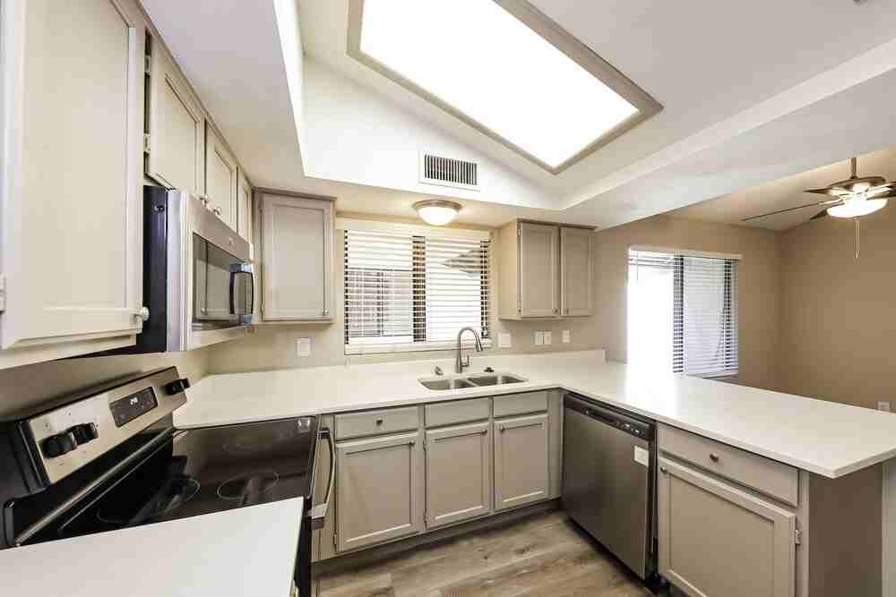 7535 W Sequoia Dr - Photo 7 of 16