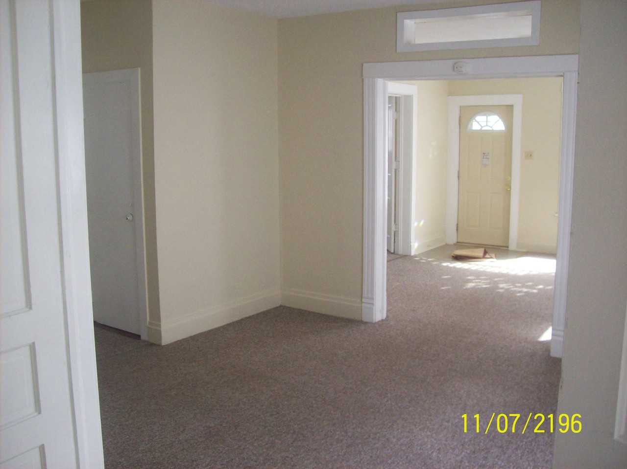 516 Cochrane St #1 - Photo 5 of 5