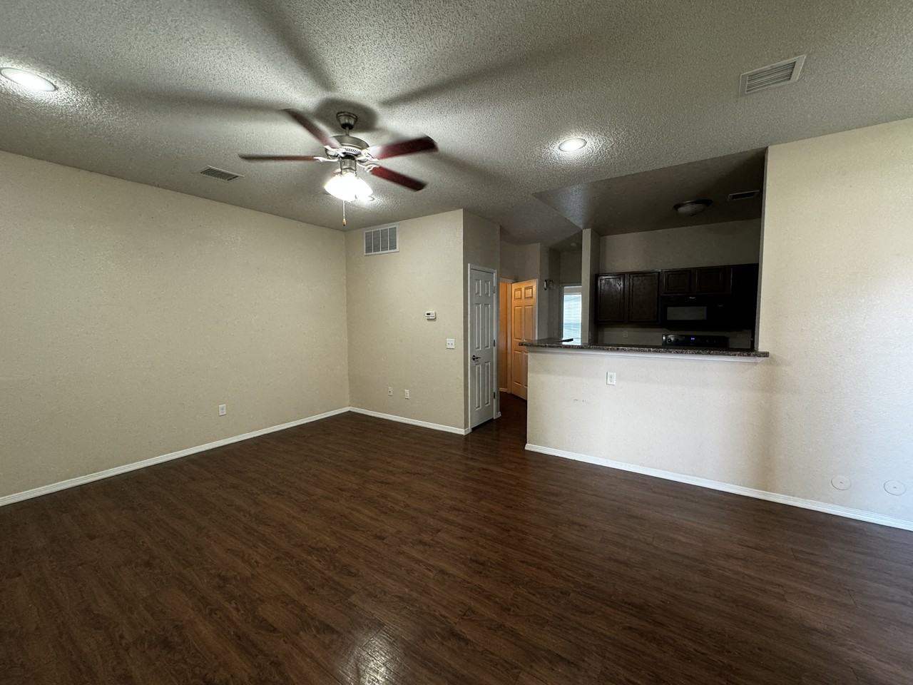 10626 Mccombs St #3 - Photo 4 of 10