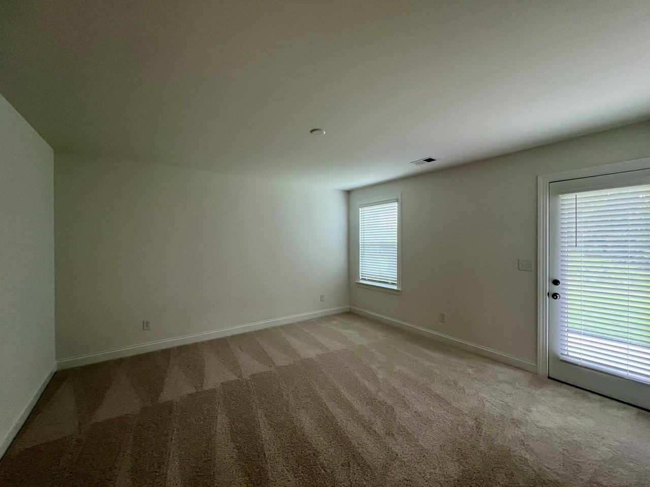 2132 Barrowcliffe Dr Nw #1 - Photo 6 of 34