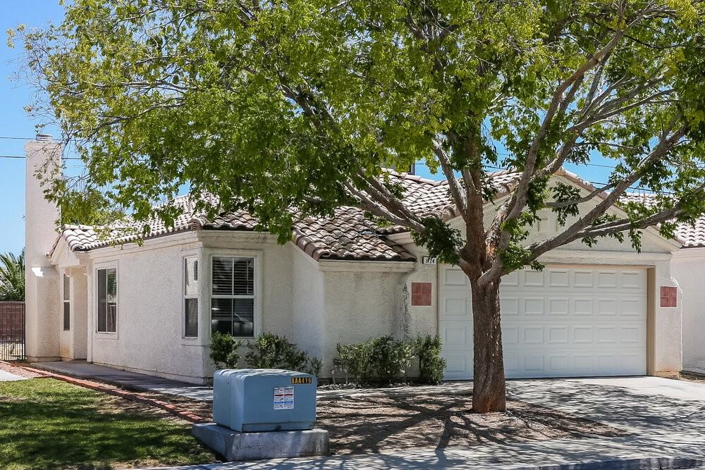 1724 Villa Vista Way - Photo 3 of 16