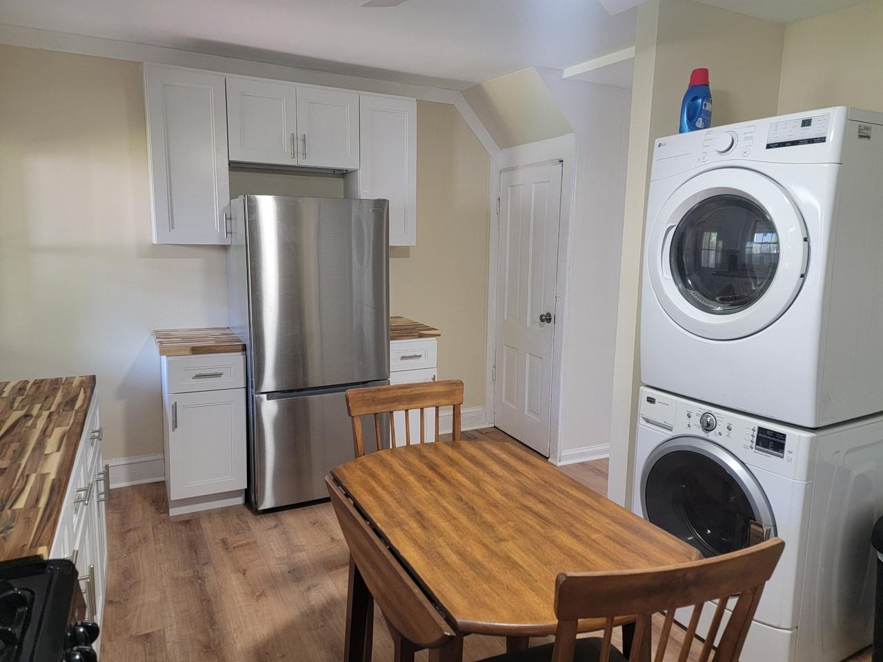 314 W Chestnut St #314-2 - Photo 2 of 7