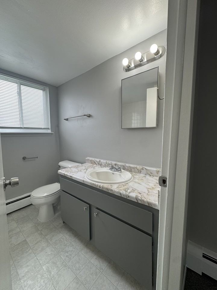 18642 Van Horn Rd #1 - Photo 7 of 8