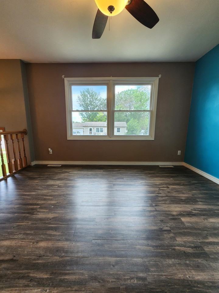 2065 Ellen St #1 - Photo 4 of 22