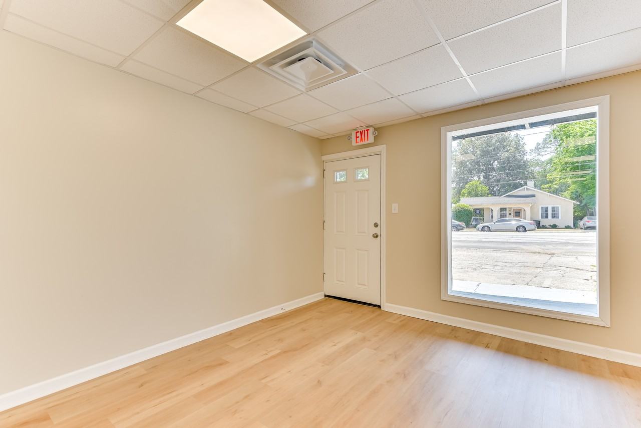 1835 Central Ave #1 - Photo 4 of 24
