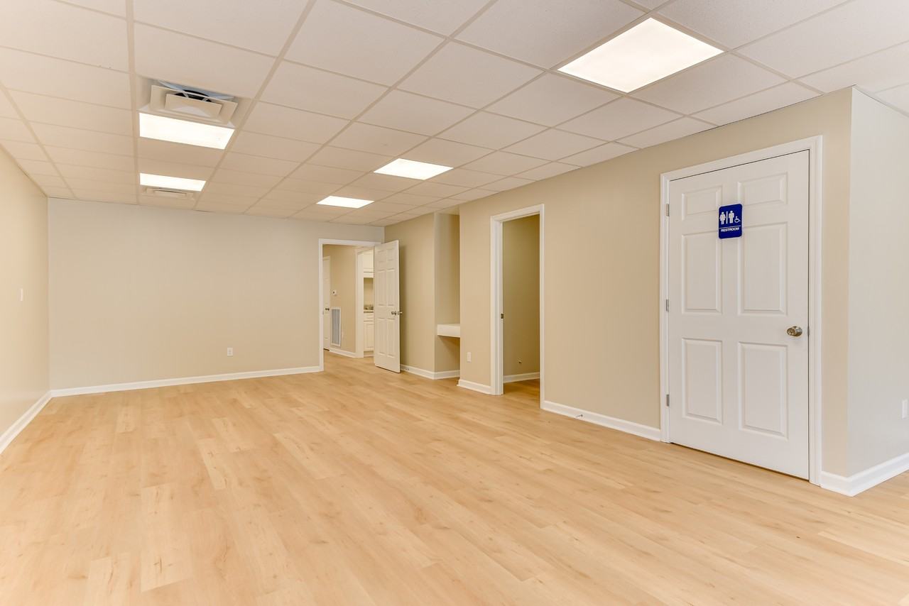 1835 Central Ave #1 - Photo 7 of 24