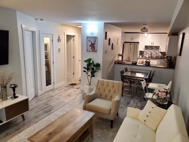 7435 Shaw Ave #103 - Photo 2 of 8