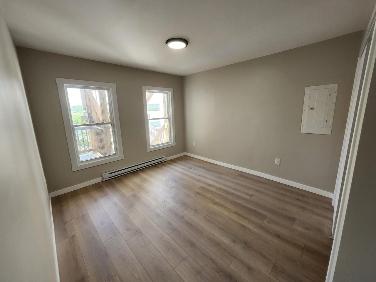 159 Adelaide St #2-159 - Photo 5 of 14