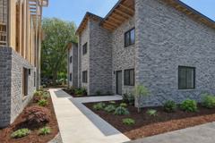 220 S 15th St #TH - Photo 1 of 1